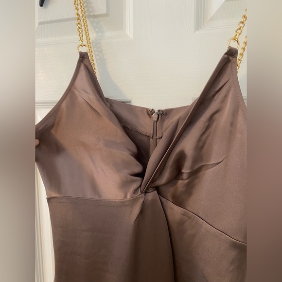 Mauve Express Dress with chain straps - Picture 4 of 7